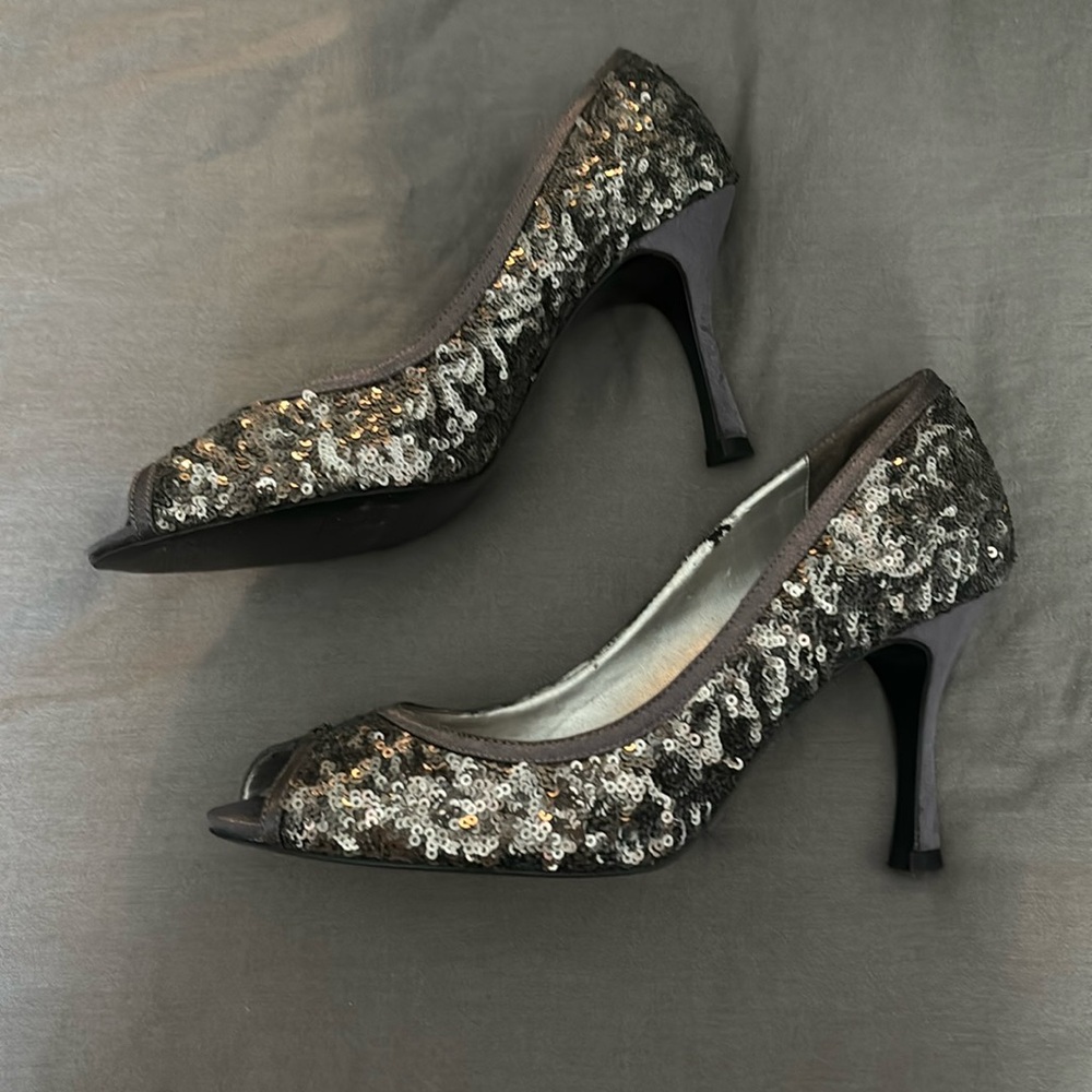 2 1-2 in open toe sparkly heels